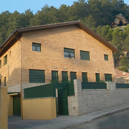 Apartahotel Rural Collarubio Luxury Collado Mediano Exterior photo